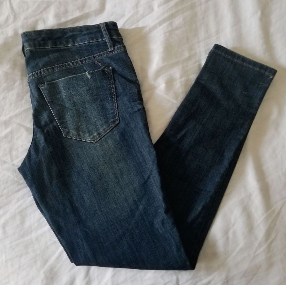 EUC Mossimo Denim Low Rise Skinny